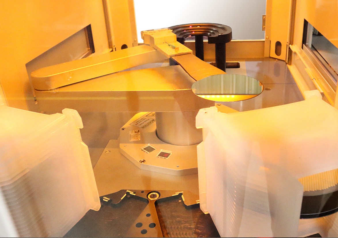 Photoresist Deposition for Microelectronics